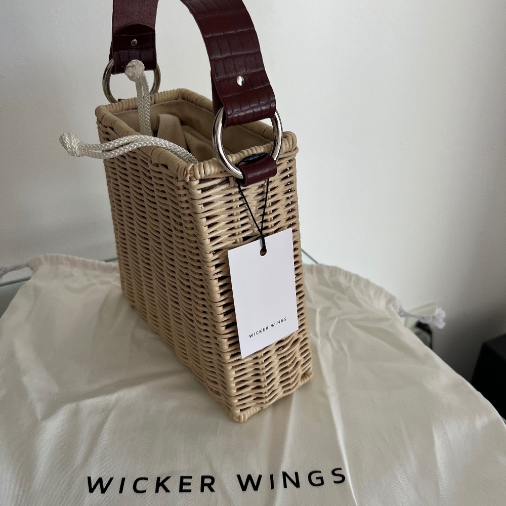 WICKER WINGS Burgundy Bucket Bag